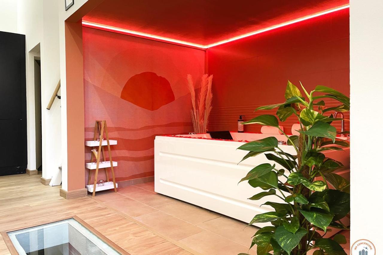 לה האברה L'Orient-Express - Jacuzzi Spa - Parking - Loft מראה חיצוני תמונה